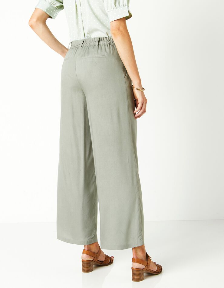 Pantalon raccourci large uni (kaki clair) Pantalon raccourci large uni (kaki clair)