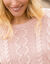 Pull col rond, maille torsad&eacute;e (rose poudr&eacute;)