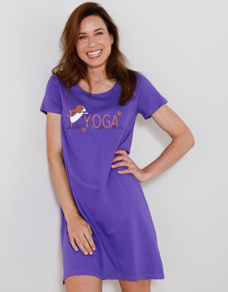 Chemise de nuit courte imprimé "Yoga" (violet) Chemise de nuit courte imprimé "Yoga" (violet)