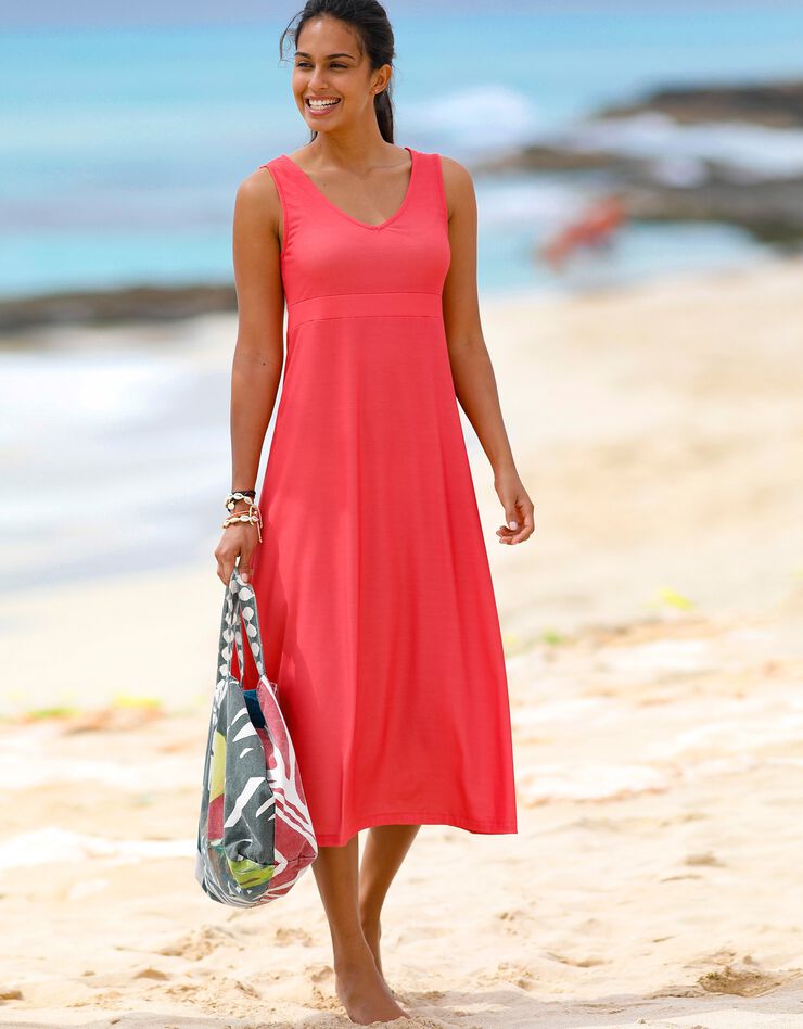 Robe longue unie sans manches (corail foncé) Robe longue unie sans manches (corail foncé)
