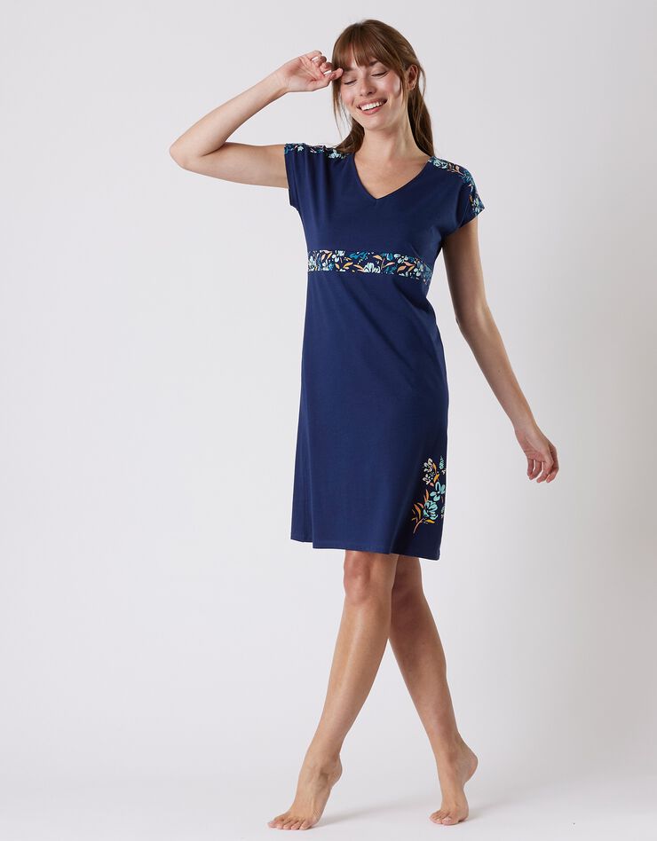 Chemise de nuit manches courtes imprimé placé "jardin secret" (marine) Chemise de nuit manches courtes imprimé placé "jardin secret" (marine)