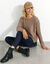 Pull col rond maille fantaisie (taupe clair)