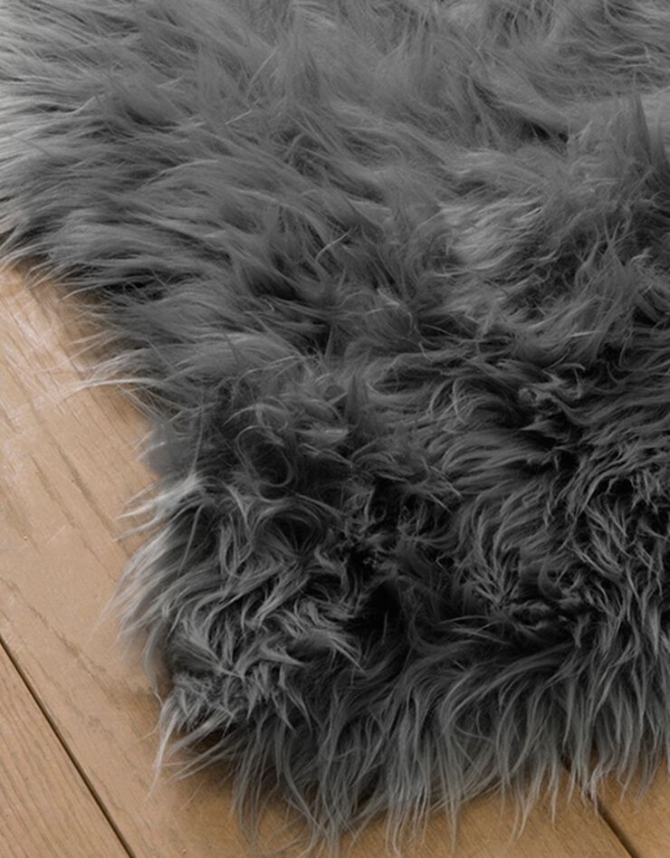 Tapis poils forme peau de bête (gris) Tapis poils forme peau de bête (gris)