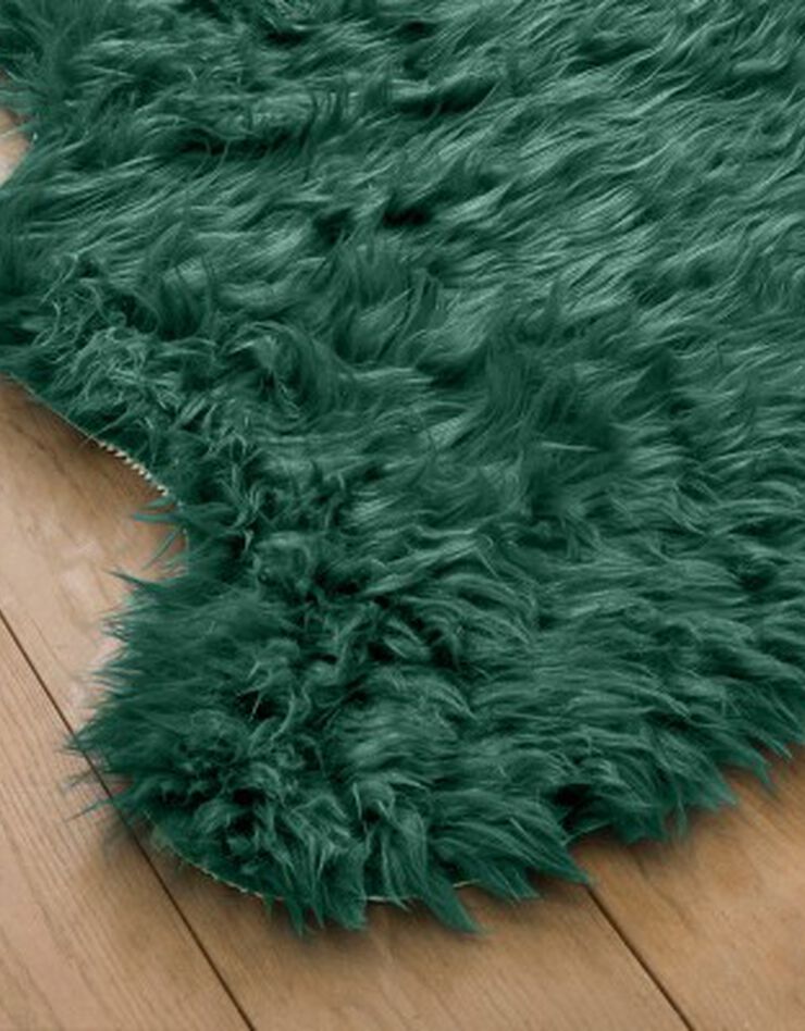 Tapis poils forme peau de bête (vert sapin) Tapis poils forme peau de bête (vert sapin)
