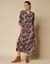 Robe longue boutonnée, imprimé fleuri (noir / rose)
