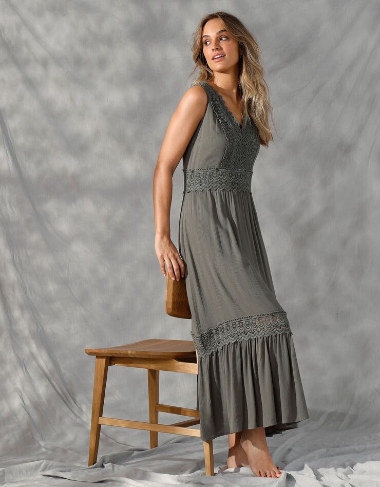 Robe longue volantée macramé (kaki)
