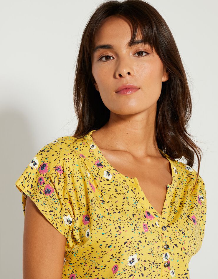 Tee-shirt col tunisien manches courtes, imprimé (jaune) Tee-shirt col tunisien manches courtes, imprimé (jaune)