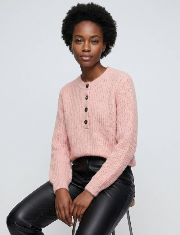 Pull loose col tunisien boutonn&eacute;, maille anglaise fils brillants (rose)