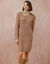 Robe-pull chinée manches longues, épaule boutonnée (taupe chiné)