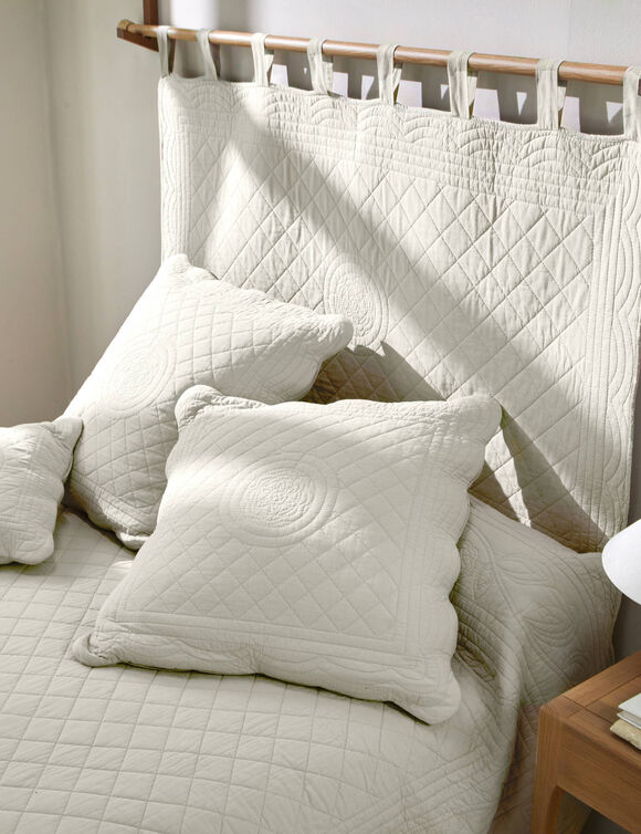 T&ecirc;te de lit unie coton style boutis Cassandre (&eacute;cru)