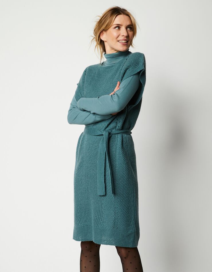 Robe manches courtes ceinturée - toucher mohair (vert grisé) Robe manches courtes ceinturée - toucher mohair (vert grisé)