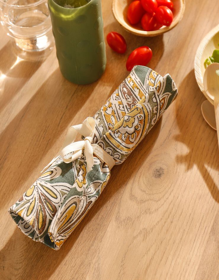 Pochette range-couverts en tissu - collection upcycling (blanc/vert/jaune) Pochette range-couverts en tissu - collection upcycling (blanc/vert/jaune)