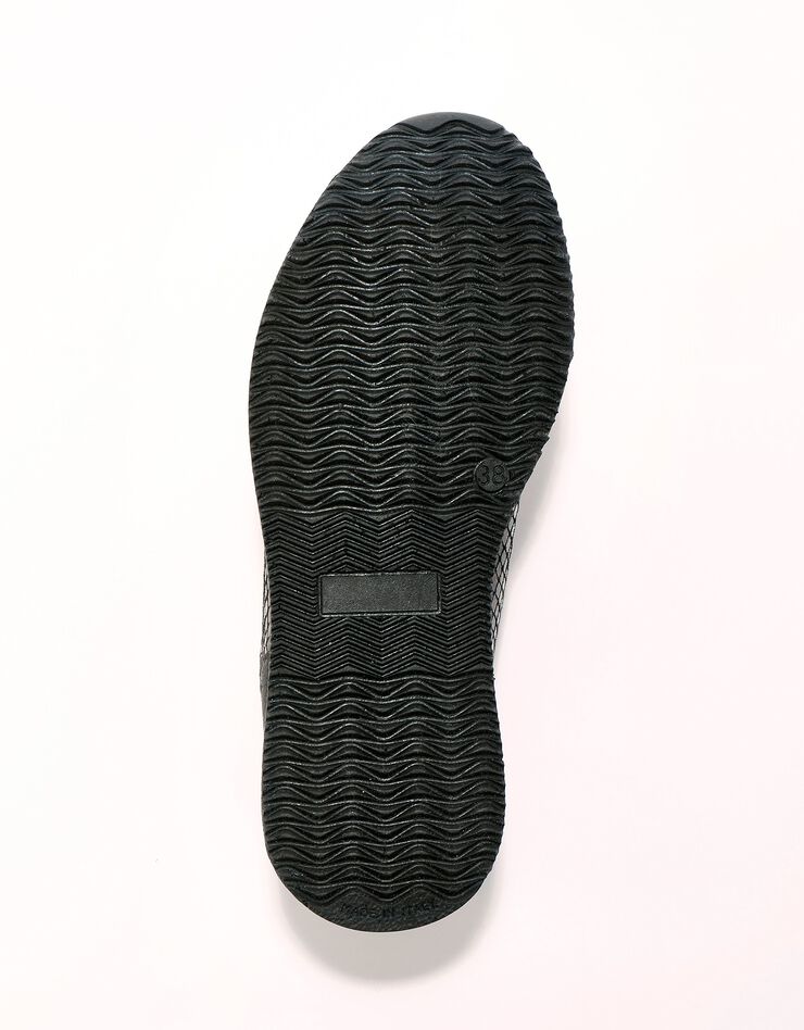 Baskets lacées spécial pieds sensibles en tissu extensible (marron)