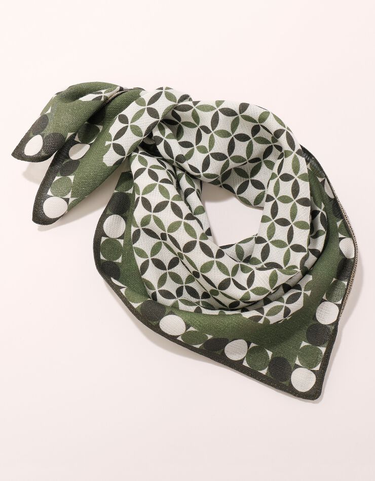 Foulard fabriqué en France imprimé graphique, 48x48 cm - coton biologique(1) (kaki / noir) Foulard fabriqué en France imprimé graphique, 48x48 cm - coton biologique(1) (kaki / noir)
