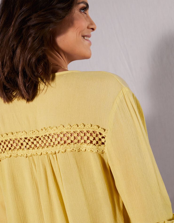 Blouse unie détails macramé (anis) Blouse unie détails macramé (anis)