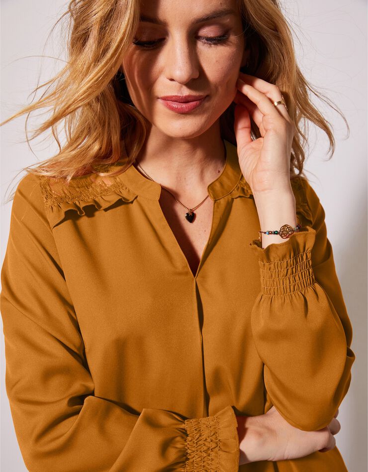 Tunique dentelle manches longues unie (caramel) Tunique dentelle manches longues unie (caramel)