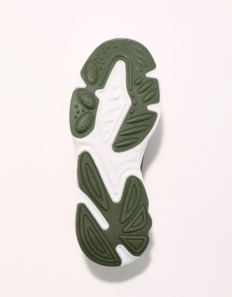 Baskets de sport légères à lacets (kaki)
