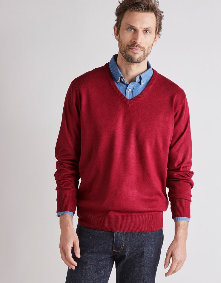 Pull col V 80% laine (rouge carmin) Pull col V 80% laine (rouge carmin)