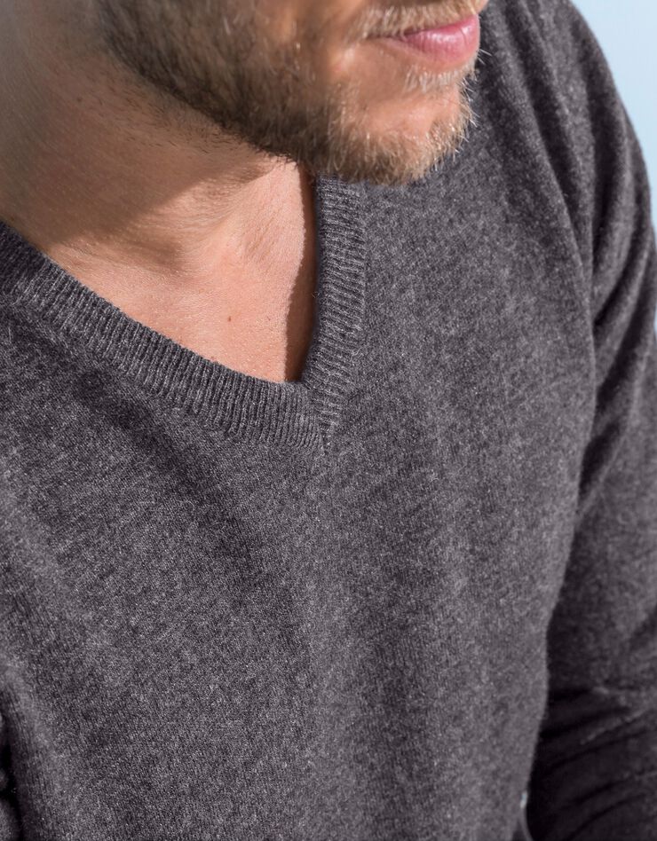 Pull col V 80% laine (anthracite) Pull col V 80% laine (anthracite)