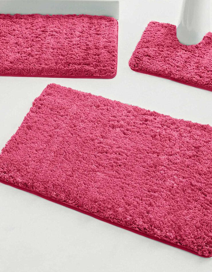 Tapis de bain uni moelleux microfibre (framboise) Tapis de bain uni moelleux microfibre (framboise)