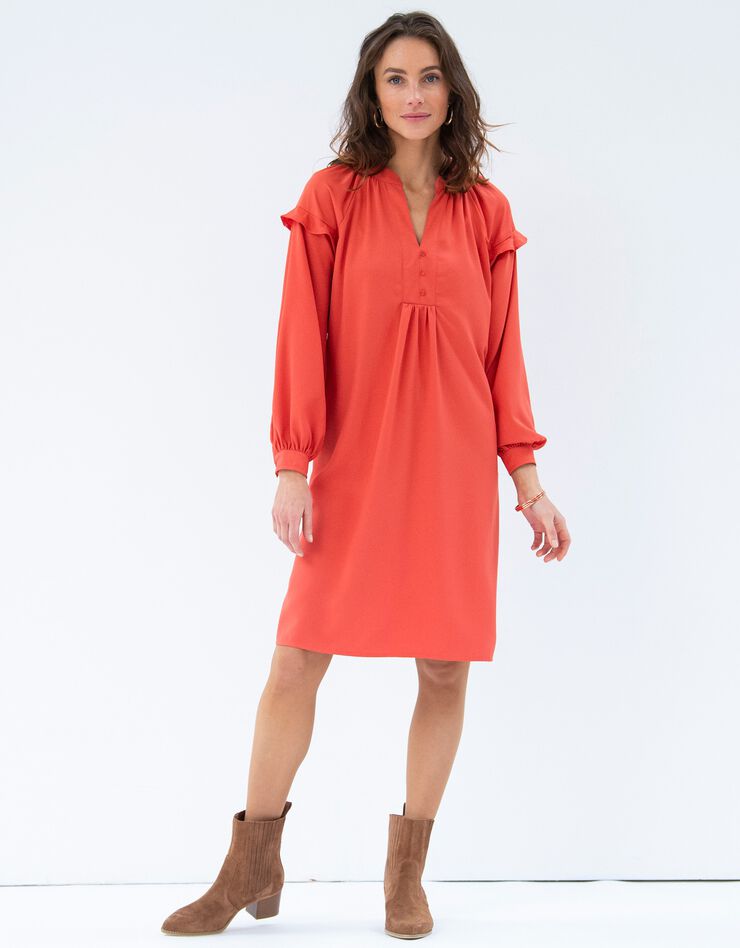 Robe forme housse volantée unie en polyester recyclé(1) (paprika)