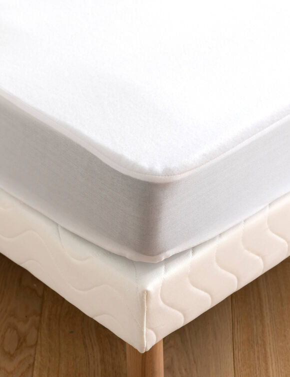 Protège-matelas microfibre imperméable spécial literie articulée (blanc)