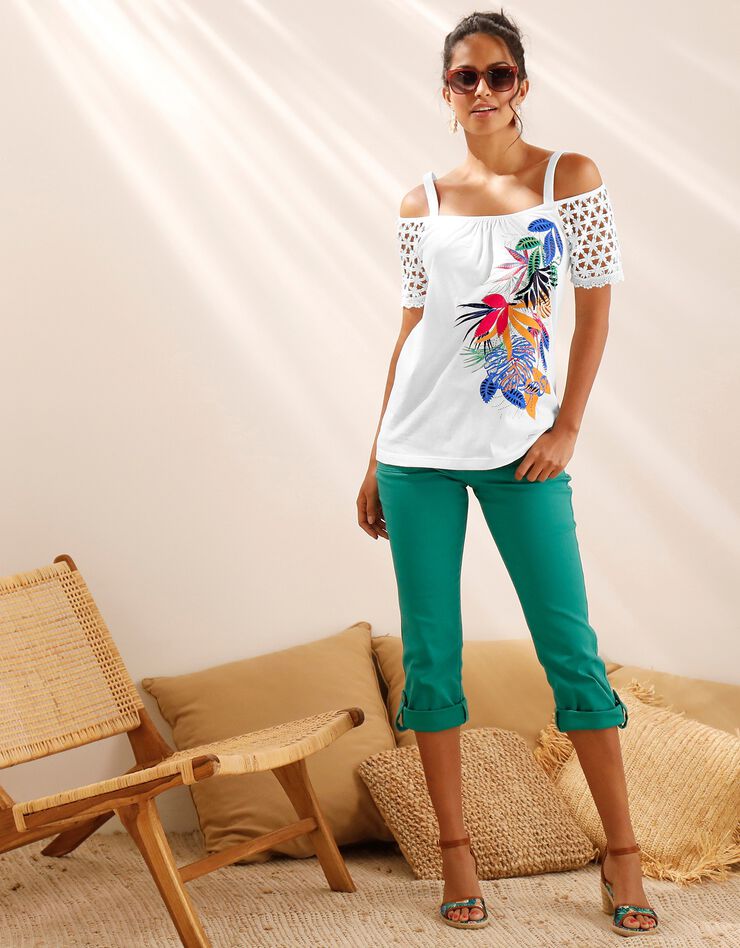 Tee-shirt imprimé épaules dénudées (blanc) Tee-shirt imprimé épaules dénudées (blanc)