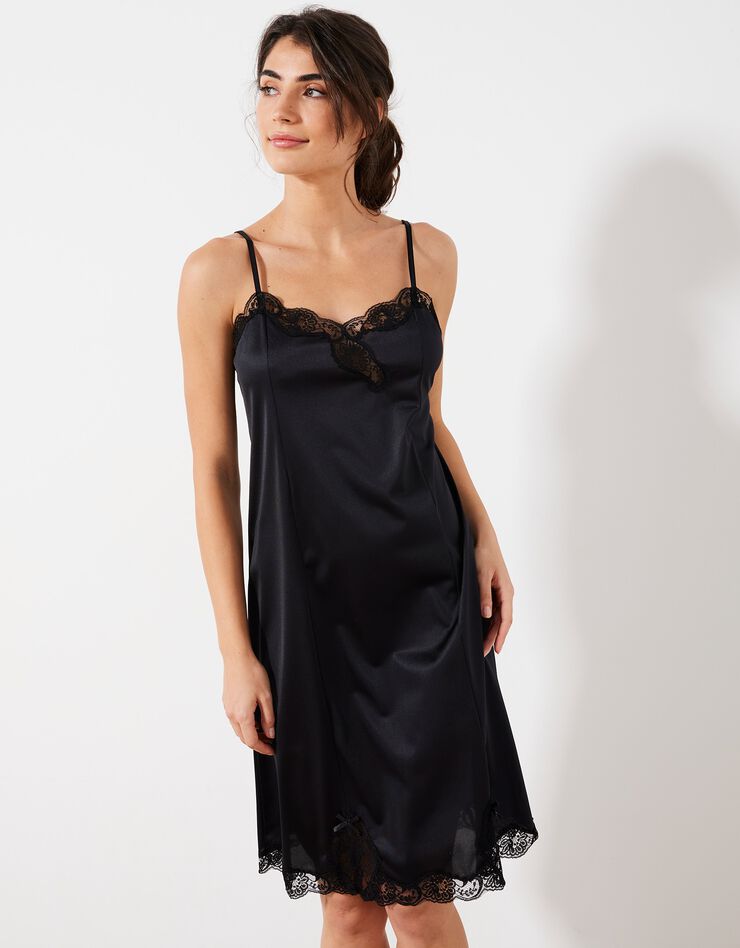 Fond de robe en satin antistatique (noir) Fond de robe en satin antistatique (noir)