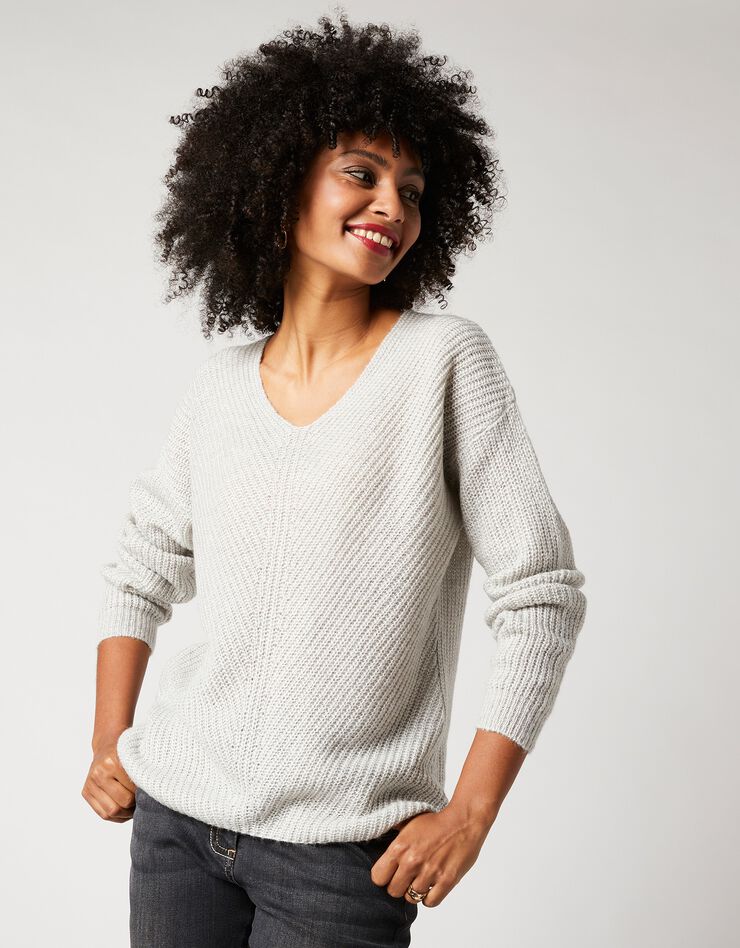Pull col V, maille anglaise toucher mohair (gris chiné) Pull col V, maille anglaise toucher mohair (gris chiné)