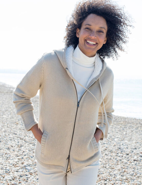 Gilet zipp&eacute; fourr&eacute; maille moulin&eacute;e (beige)