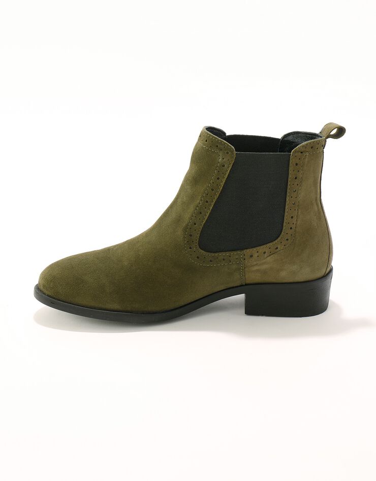 Boots élastiquées perforées Chelsea en croûte de cuir (kaki) Boots élastiquées perforées Chelsea en croûte de cuir (kaki)