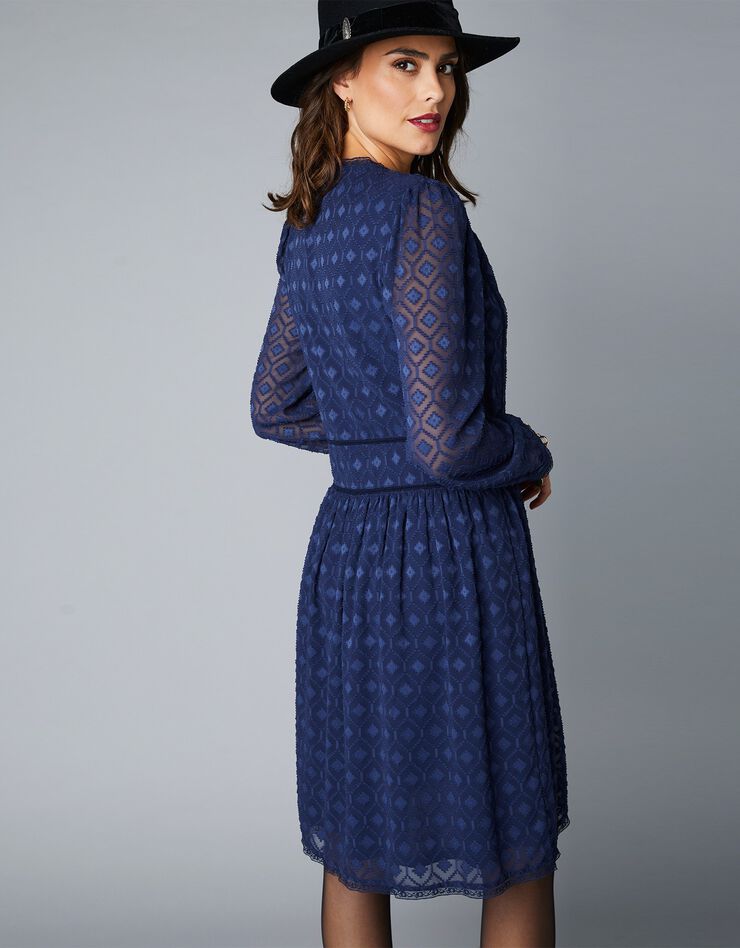 Robe en voile jacquard, finition dentelle (bleu marine) Robe en voile jacquard, finition dentelle (bleu marine)