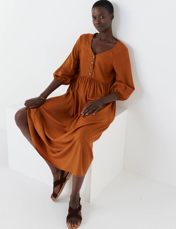 Robe longue boutonn&eacute;e, unie (caramel)