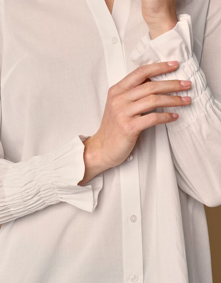Chemise longue boutonnée (blanc) Chemise longue boutonnée (blanc)