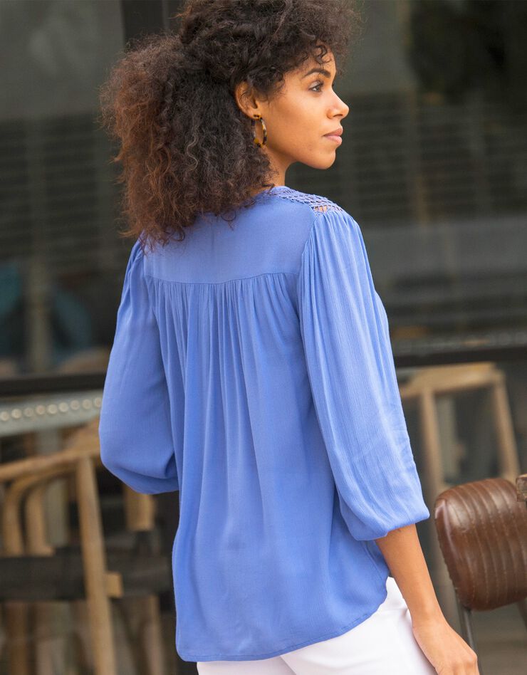 Blouse macramé manches 3/4 (bleu) Blouse macramé manches 3/4 (bleu)