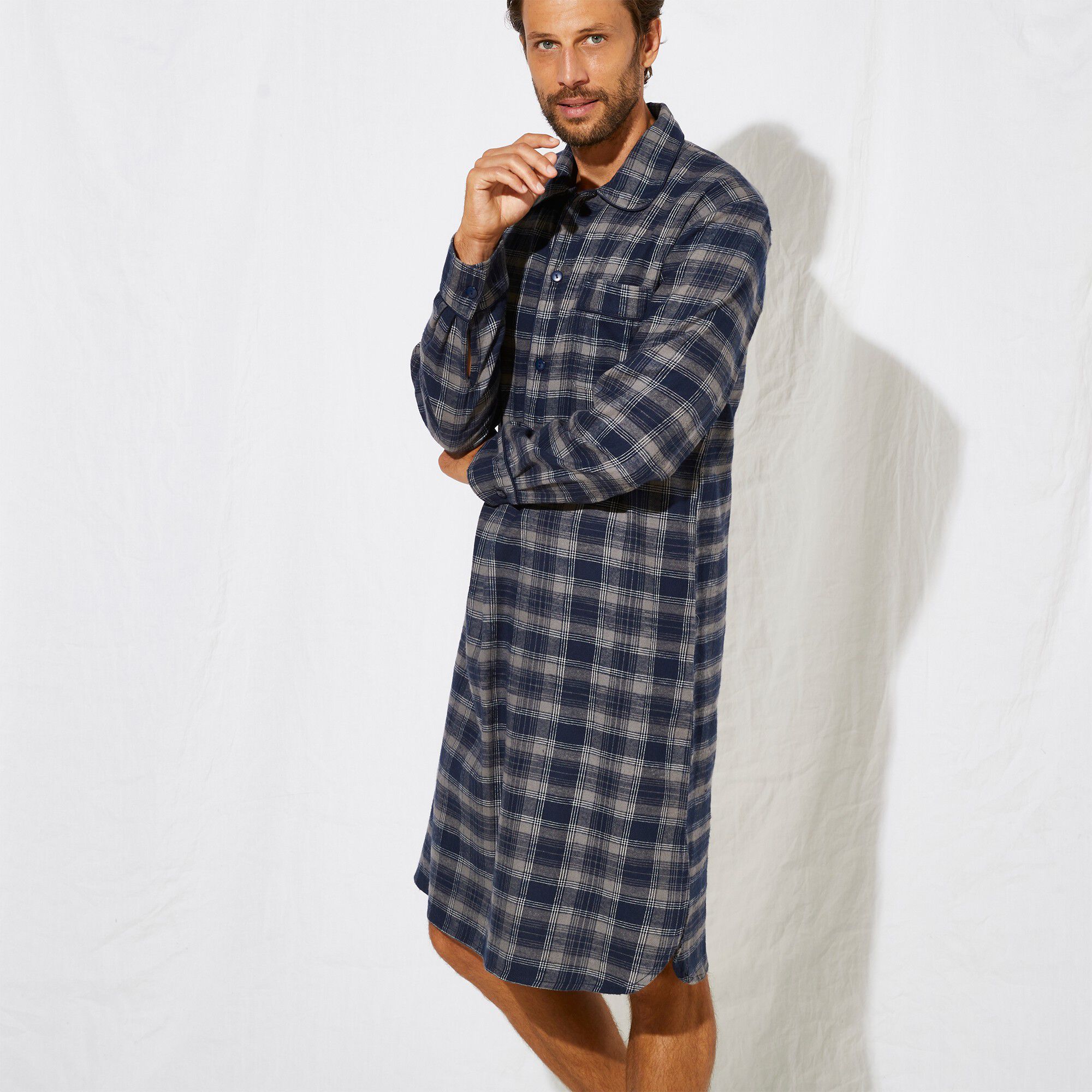 Blanche porte peignoir homme sales