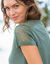 T-shirt col rond dentelle (kaki)