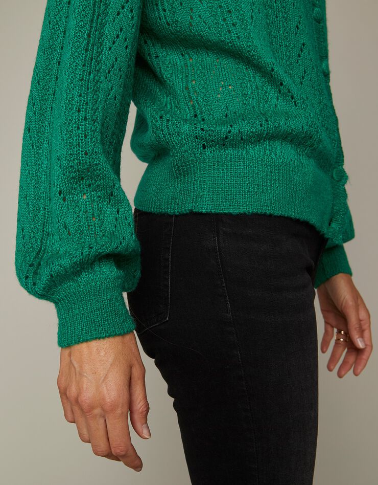 Cardigan boutonné col carré, maille ajourée toucher mohair (vert) Cardigan boutonné col carré, maille ajourée toucher mohair (vert)