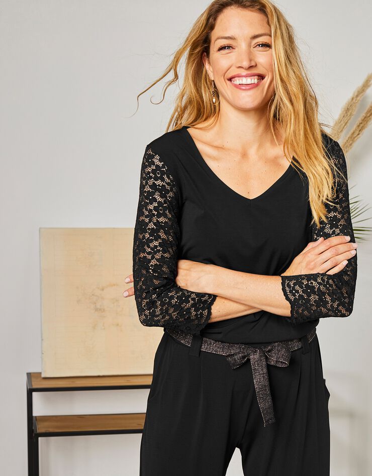 Tee-shirt dentelle col V manches 3/4 (noir) Tee-shirt dentelle col V manches 3/4 (noir)