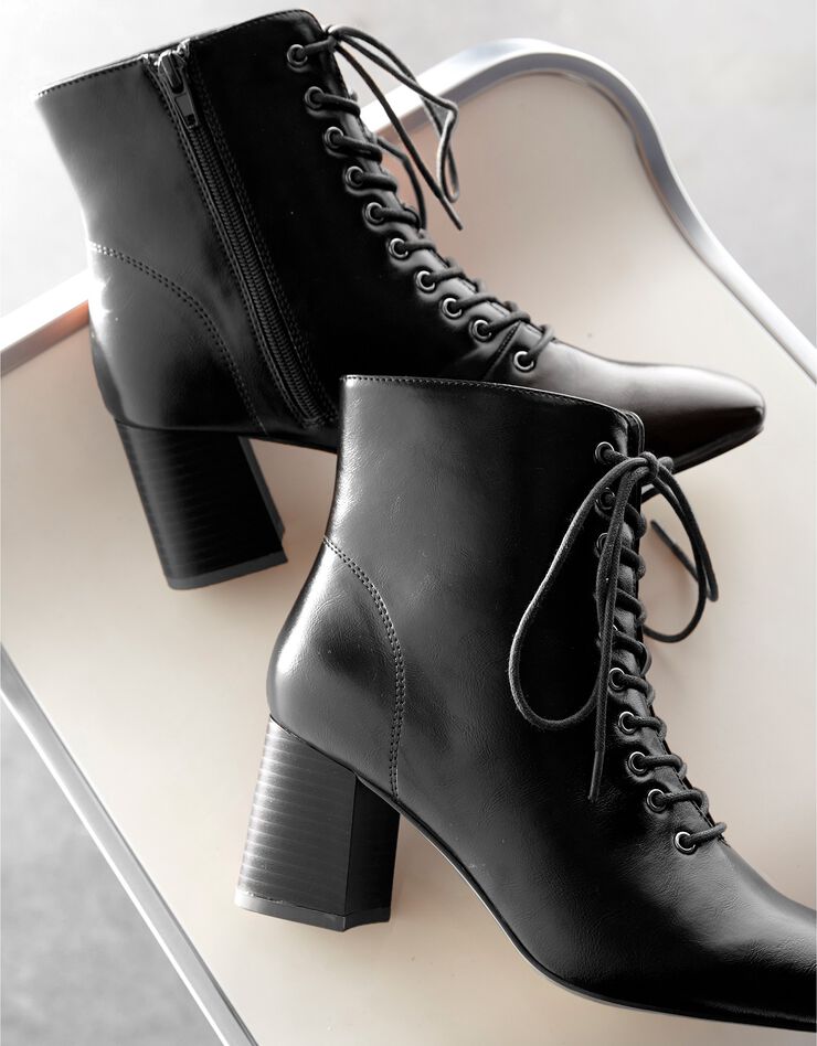 Bottines lacées à talon - noir (noir) Bottines lacées à talon - noir (noir)
