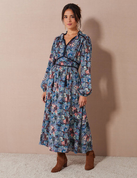 Robe longue imprimé floral finition macramé (marine / bleu)