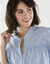 Chemisier broderie anglaise, smocks et col volanté (bleu ciel)
