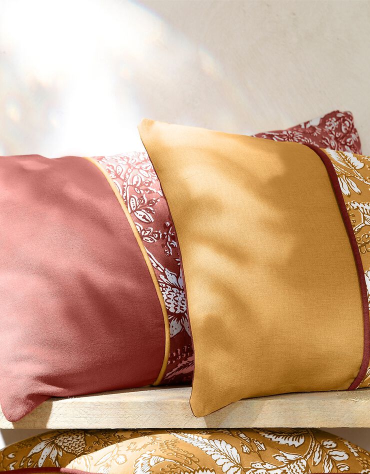Housse de coussin rectangulaire imprimé fleurs indiennes - lot de 2 (bois de rose) Housse de coussin rectangulaire imprimé fleurs indiennes - lot de 2 (bois de rose)