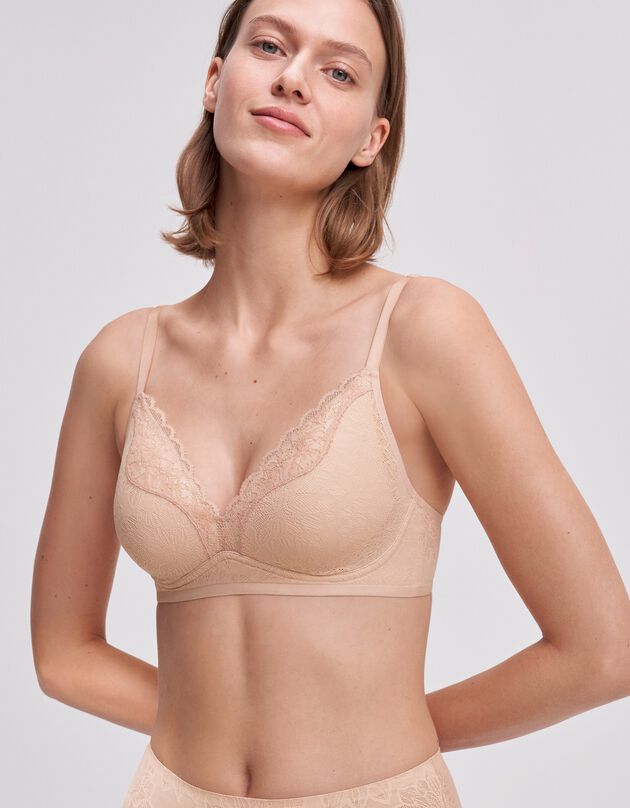 Soutien-gorge ampliforme dentelle "fit smart"- avec armatures (peau)