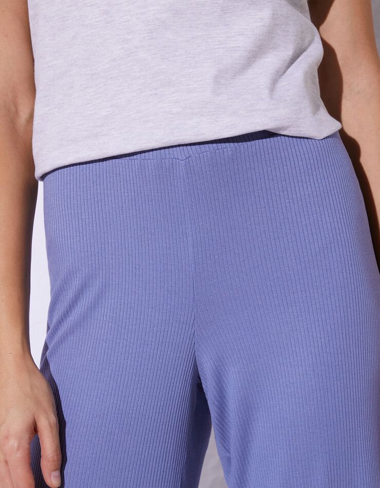 Pantacourt large maille côtelée taille élastiquée (bleu jean) Pantacourt large maille côtelée taille élastiquée (bleu jean)