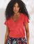 T-shirt col V doré maille unie (rouge)