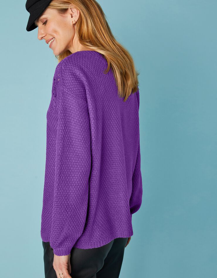 Pull col bateau, maille ajourée toucher mohair (violine) Pull col bateau, maille ajourée toucher mohair (violine)