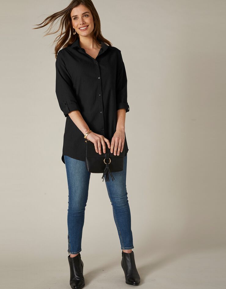 Chemise longue unie boutonnée (noir) Chemise longue unie boutonnée (noir)