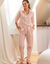 Pyjama boutonn&eacute; en seersucker ray&eacute;- col chemisier  (rose / rouge)