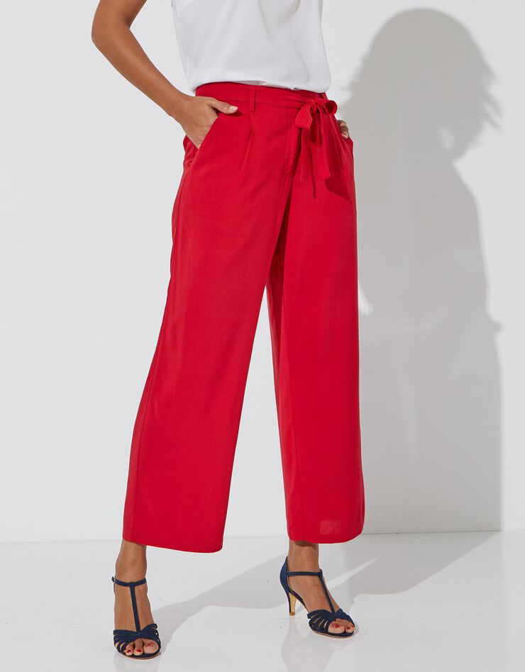 Pantalon ceinturé large fluide (rouge) Pantalon ceinturé large fluide (rouge)